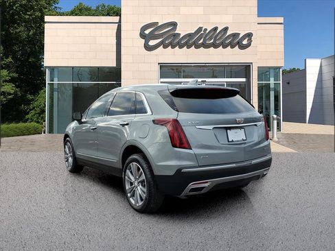 Certified 2024 Cadillac XT5 Premium Luxury image 3