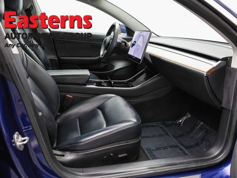 Used 2020 Tesla Model 3 Standard Range RWD image 20