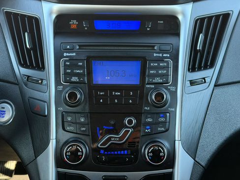 Used 2011 Hyundai Sonata SE FWD image 27