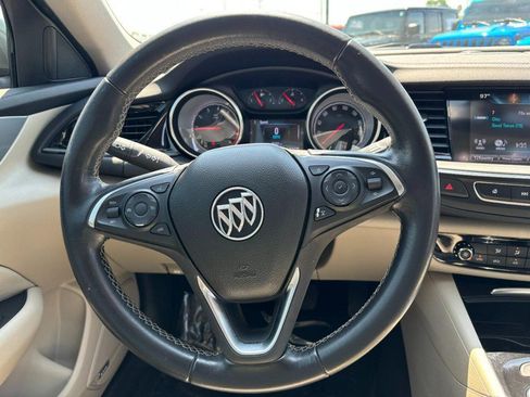 Used 2018 Buick Regal Preferred w/ Sights and Sounds Package FWD image 12