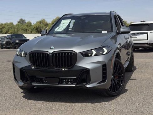 New 2026 BMW X5 sDrive40i w/ M Sport Package RWD image 3
