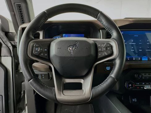 Certified 2021 Ford Bronco Outer Banks w/ Sasquatch Package image 15