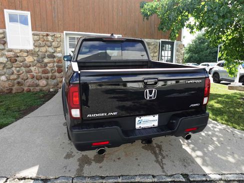 Used 2023 Honda Ridgeline RTL image 5