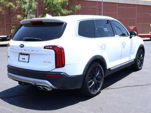 Used 2020 Kia Telluride SX w/ Towing Package FWD image 37