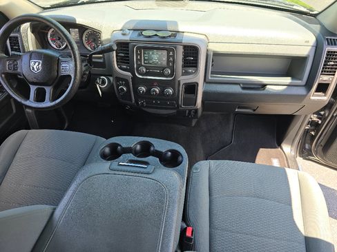 Used 2014 RAM 2500 Tradesman w/ Chrome Appearance Group AWD/4WD image 17
