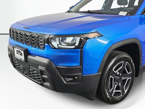 New 2026 Jeep Cherokee Laredo AWD/4WD image 13