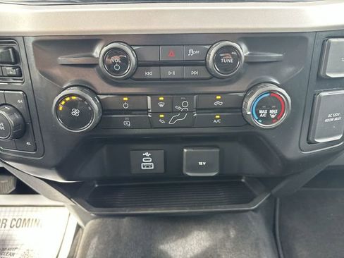 Used 2025 Ford F250 XLT AWD/4WD image 18