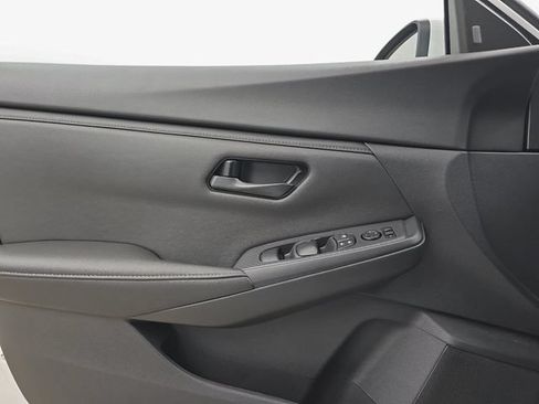 Used 2025 Nissan Sentra S FWD image 26