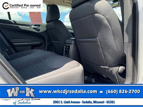 Certified 2023 Chrysler 300 Touring w/ Sport Appearance Package RWD image 27