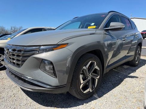 Used 2024 Hyundai Tucson Limited image 2