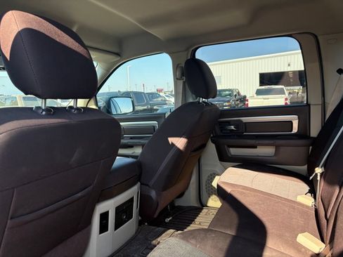 Used 2016 RAM 1500 Lone Star RWD image 9