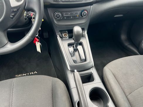 Used 2018 Nissan Sentra S FWD image 14
