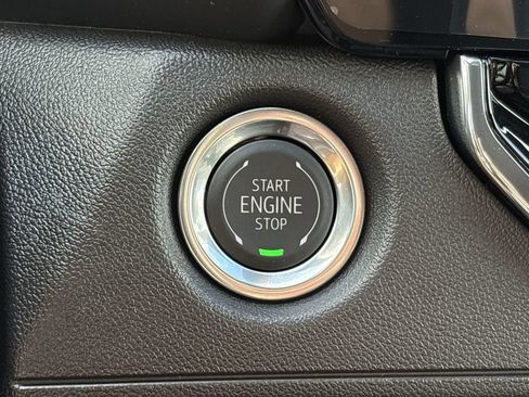 New 2026 Chevrolet Colorado W/T image 18