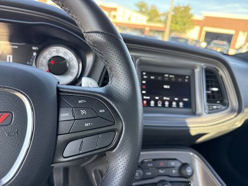 Used 2023 Dodge Challenger R/T w/ T/A Package image 15