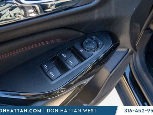 Used 2025 Chevrolet Trax RS w/ Driver Confidence Package FWD image 15