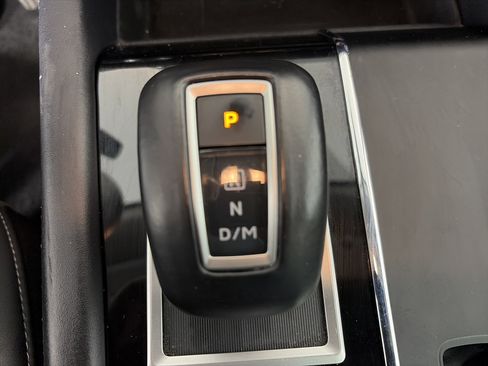 Used 2024 Mitsubishi Outlander SE image 28