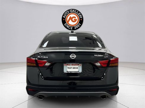 Used 2021 Nissan Altima 2.5 SR image 6