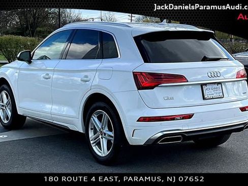 Used 2023 Audi Q5 e Premium Plus w/ Premium Plus Package image 10