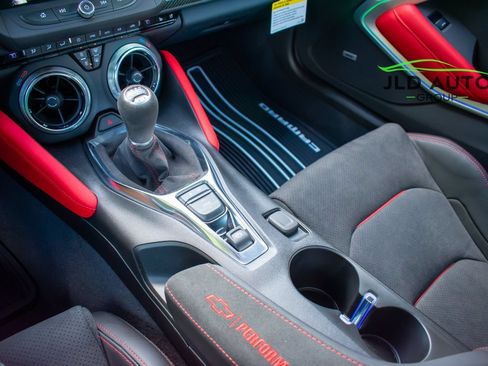 Used 2023 Chevrolet Camaro ZL1 RWD image 15