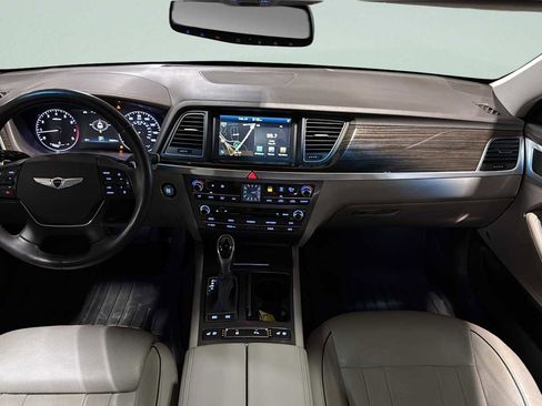 Used 2015 Hyundai Genesis 3.8 w/ Option Group 03 image 18