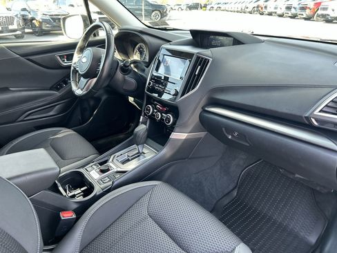 Used 2020 Subaru Forester Premium AWD/4WD image 15