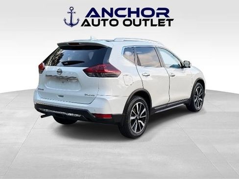 Used 2019 Nissan Rogue SL w/ Premium Package AWD/4WD image 8