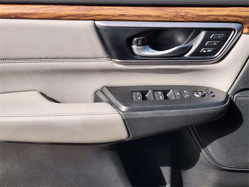 Used 2018 Honda CR-V EX-L image 23