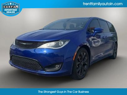 Used 2018 Chrysler Pacifica Touring Plus w/ S Appearance Package