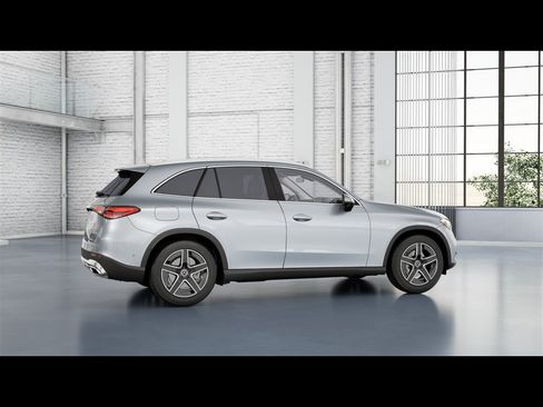Certified 2026 Mercedes-Benz GLC 300 4MATIC image 13