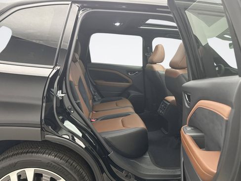 Used 2025 Subaru Forester Touring image 21