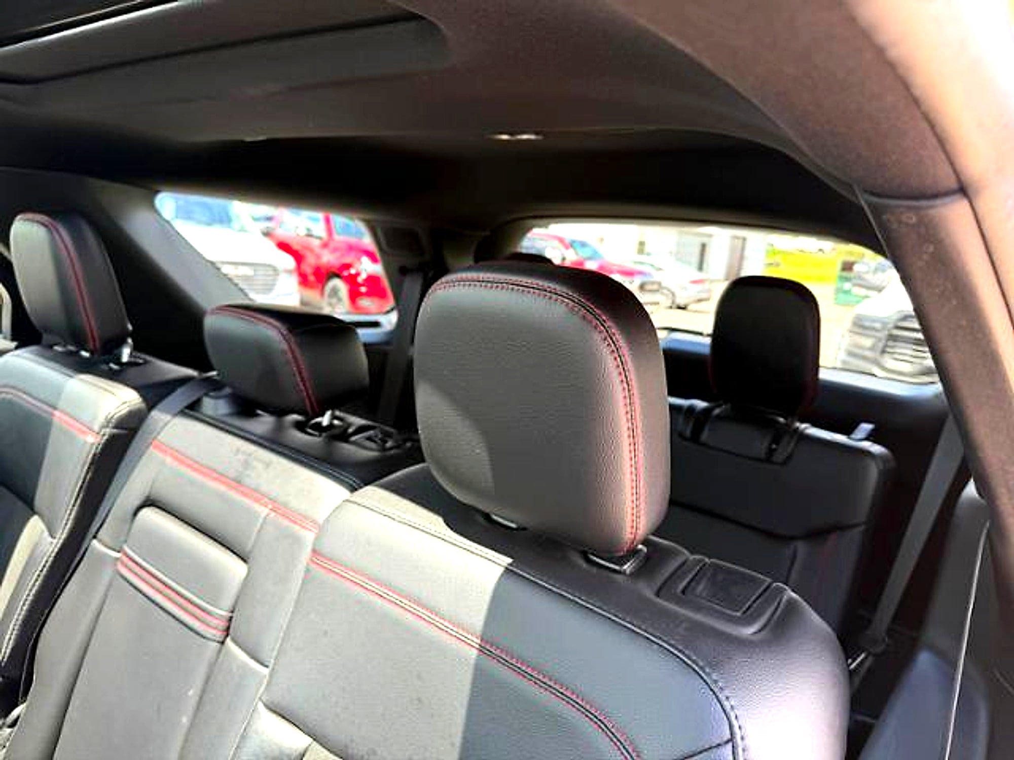 Used 2023 Ford Explorer ST-Line w/ Class IV Trailer Tow Package AWD/4WD image 18