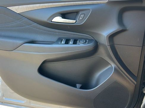 New 2026 Buick Envista Sport Touring w/ Convenience I Package FWD image 24