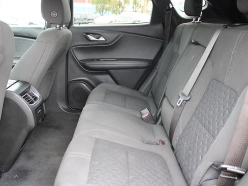 Used 2021 Chevrolet Blazer LT FWD image 34