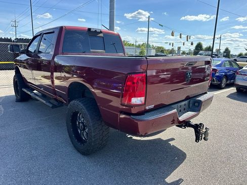 Used 2017 RAM 2500 Big Horn w/ Sport Appearance Group AWD/4WD image 4