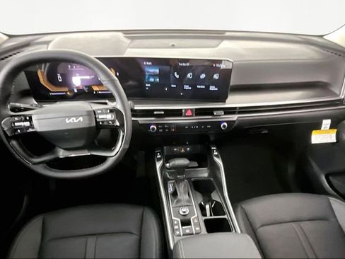 New 2026 Kia Sorento S image 6