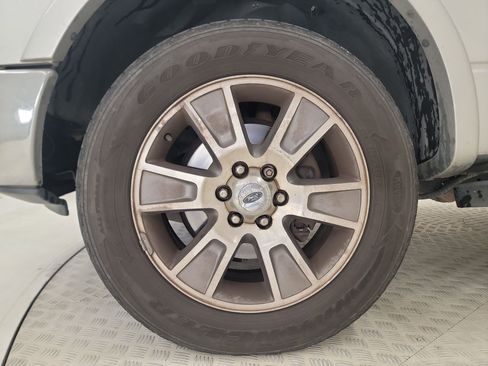 Used 2014 Ford F150 Lariat w/ Equipment Group 502A Luxury AWD/4WD image 10