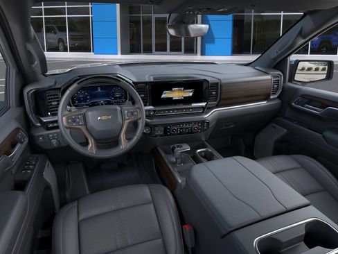 New 2026 Chevrolet Silverado 1500 High Country AWD/4WD image 15