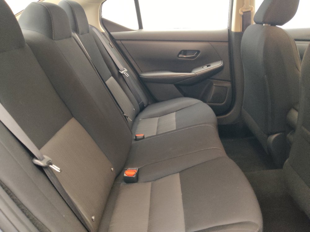 Used 2025 Nissan Sentra SV FWD image 19