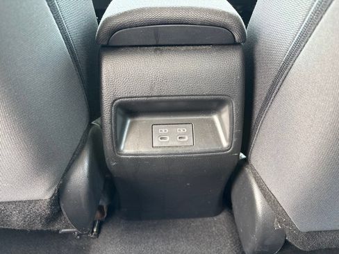 Used 2023 Toyota Corolla LE FWD image 16