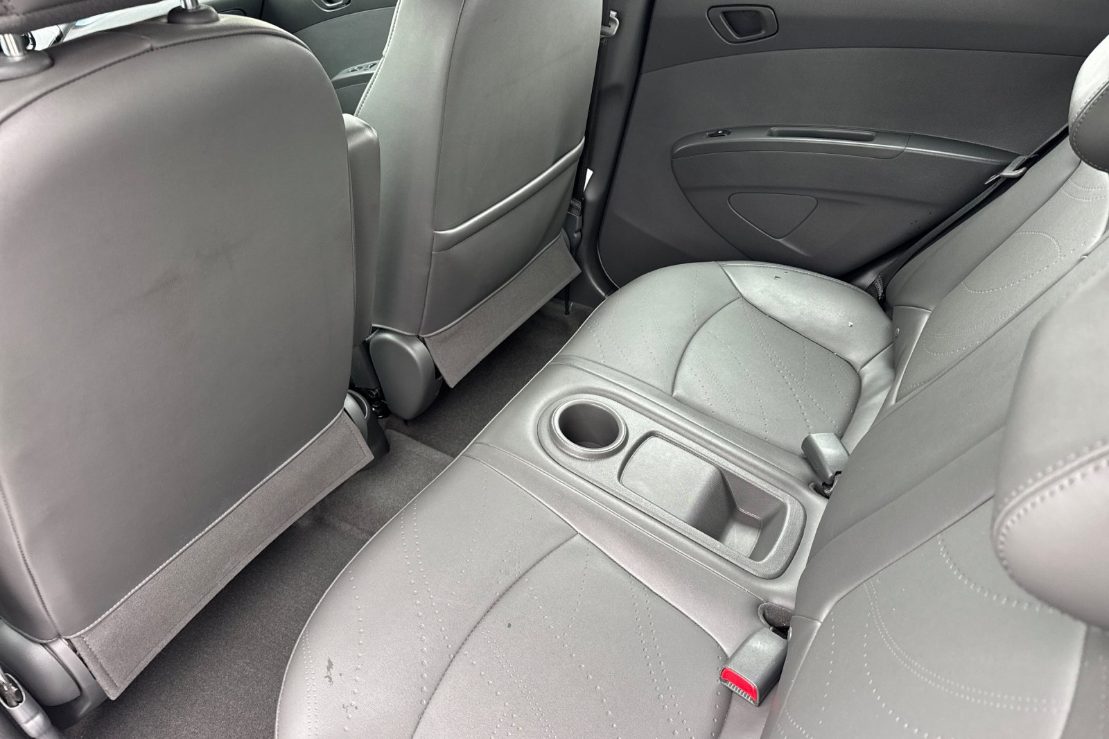 Used 2014 Chevrolet Spark LT FWD image 15