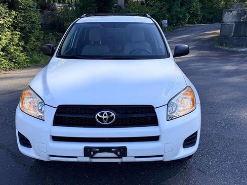 Used 2012 Toyota RAV4 4WD w/ Value Pkg image 4