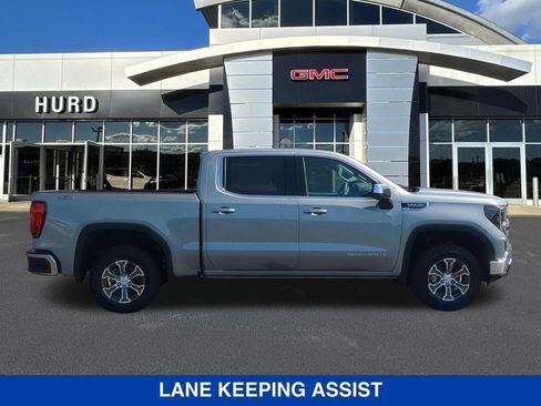 New 2026 GMC Sierra 1500 SLE AWD/4WD image 3