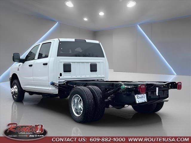 New 2026 RAM 3500 Tradesman w/ Chrome Appearance Group A AWD/4WD image 8
