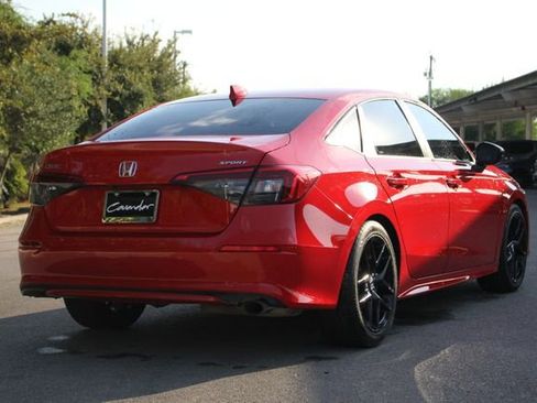 Used 2022 Honda Civic Sport image 6