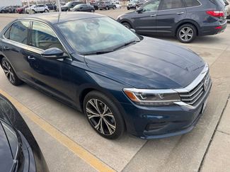 Used 2022 Volkswagen Passat 2.0T SE video 2