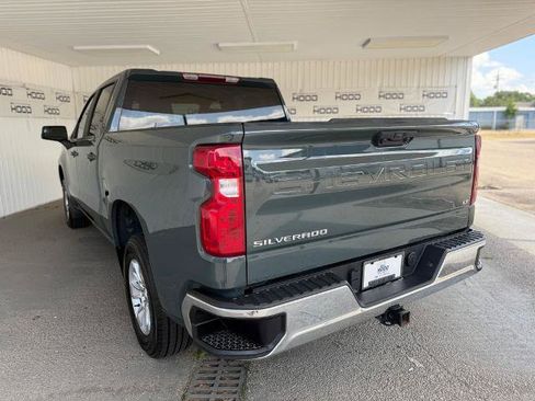 Used 2025 Chevrolet Silverado 1500 LT RWD image 2