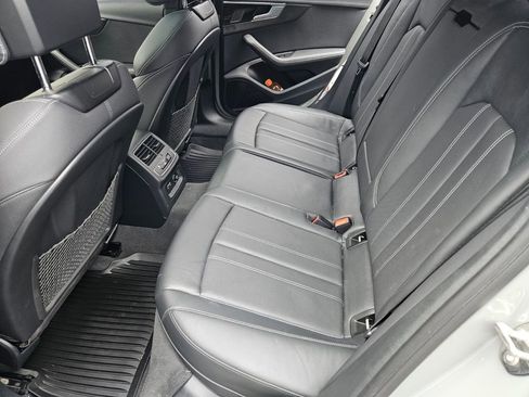 Used 2021 Audi S4 Premium Plus w/ Premium Plus Package image 7