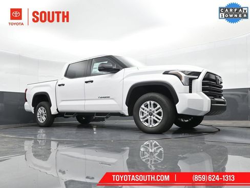 Used 2025 Toyota Tundra SR5 image 31