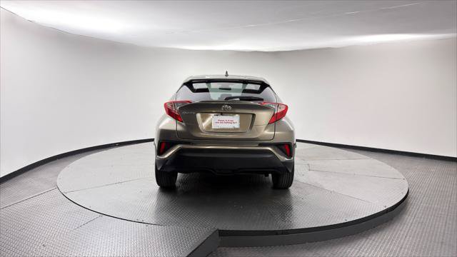 Used 2021 Toyota C-HR LE FWD image 7