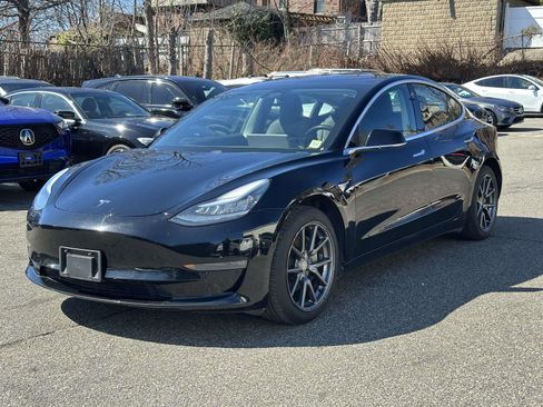 Used 2018 Tesla Model 3 Long Range AWD/4WD image 7